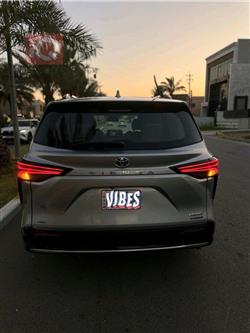 تويوتا سيينا